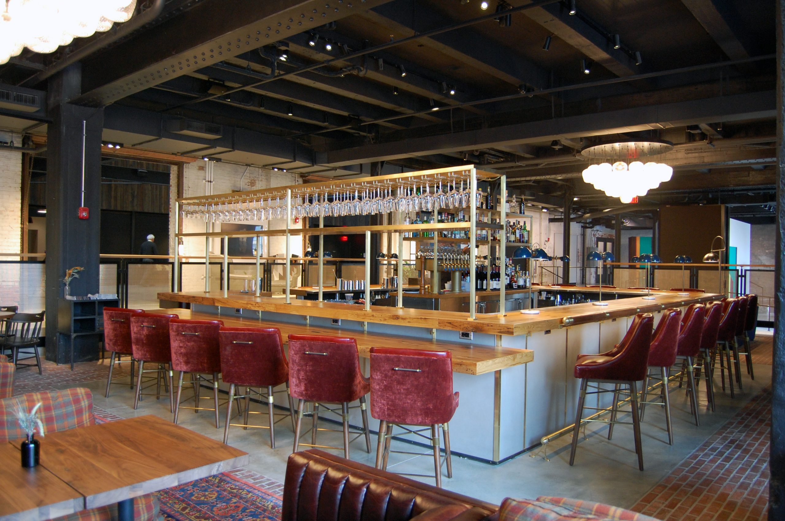 Crossroads Hotel